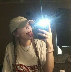 Meet your Posher, Destiny